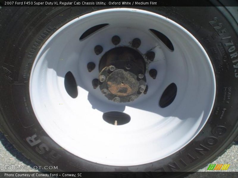 2007 F450 Super Duty XL Regular Cab Chassis Utility Wheel