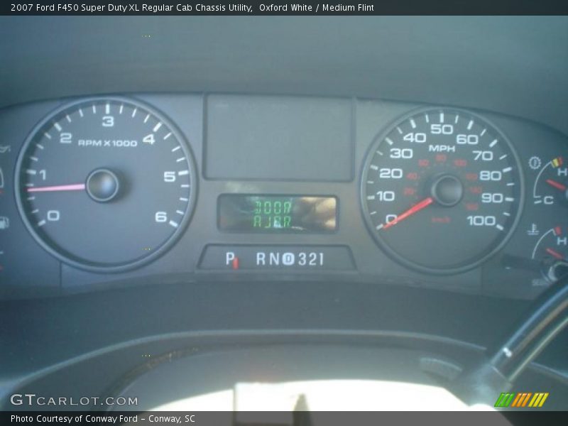 Oxford White / Medium Flint 2007 Ford F450 Super Duty XL Regular Cab Chassis Utility