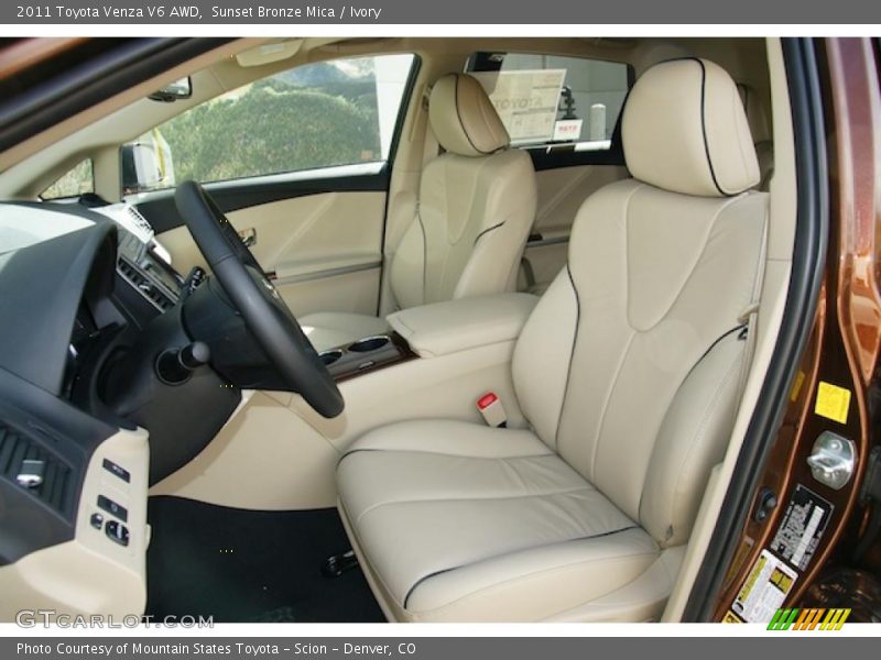  2011 Venza V6 AWD Ivory Interior