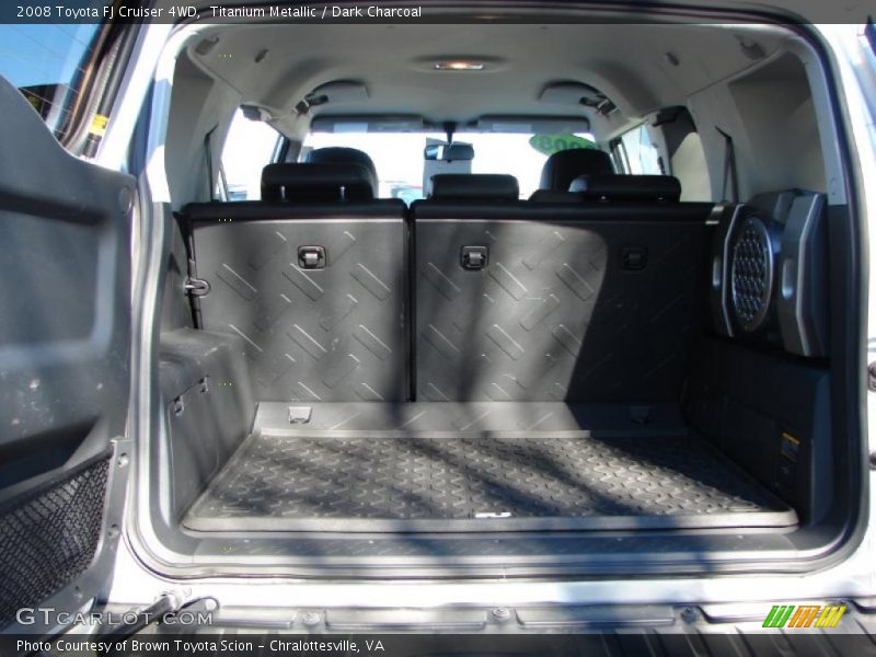  2008 FJ Cruiser 4WD Trunk