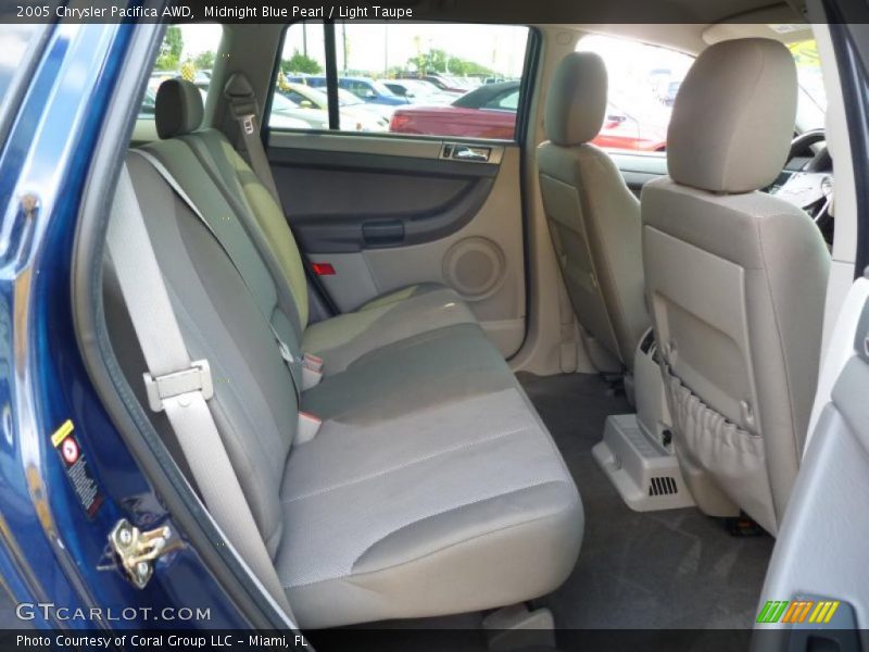  2005 Pacifica AWD Light Taupe Interior