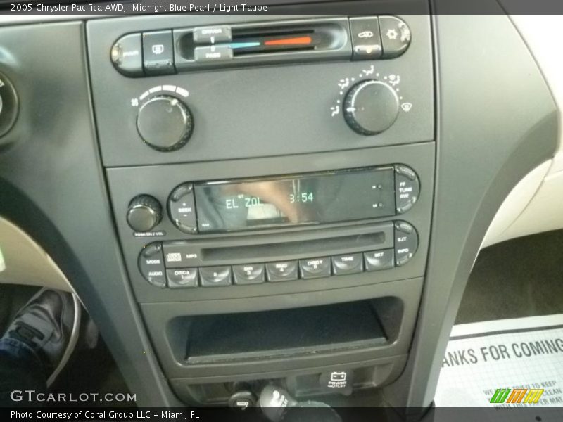 Controls of 2005 Pacifica AWD
