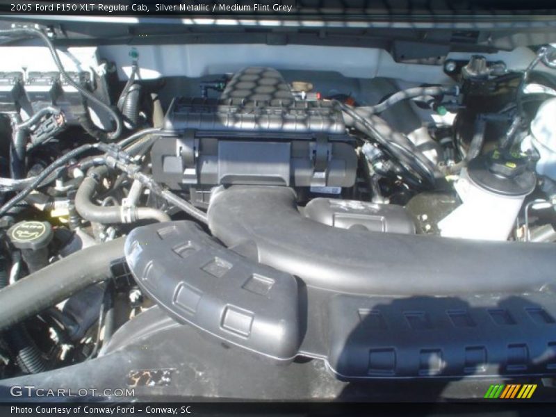  2005 F150 XLT Regular Cab Engine - 5.4 Liter SOHC 24-Valve Triton V8