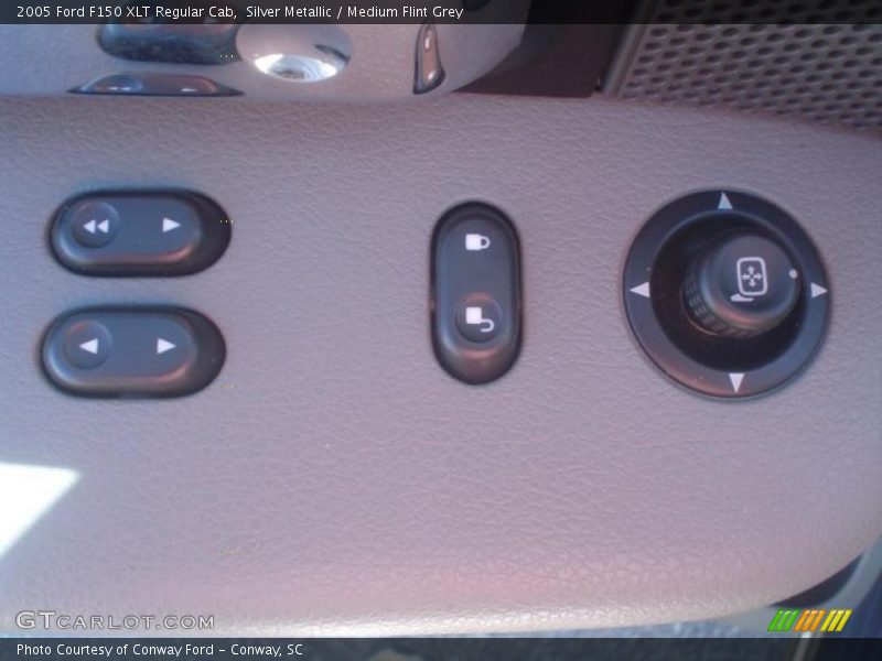 Controls of 2005 F150 XLT Regular Cab