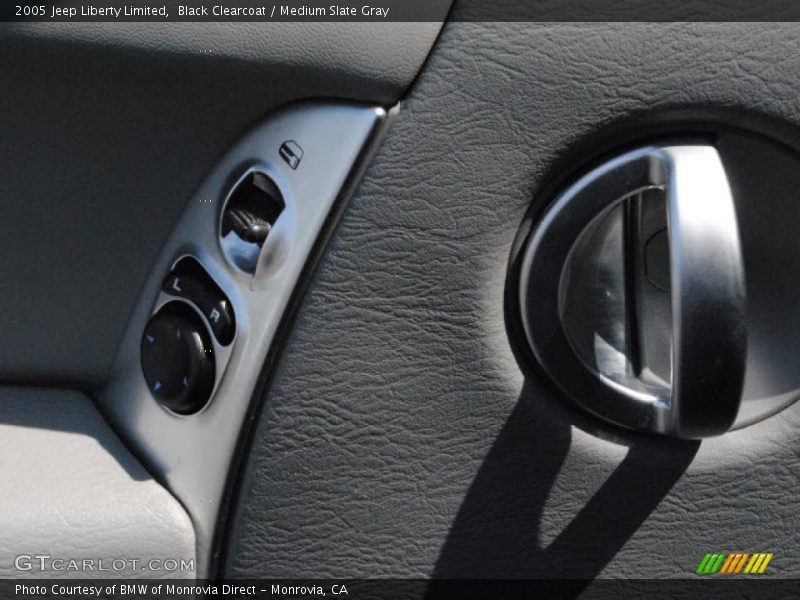 Black Clearcoat / Medium Slate Gray 2005 Jeep Liberty Limited