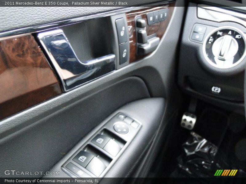 Controls of 2011 E 350 Coupe