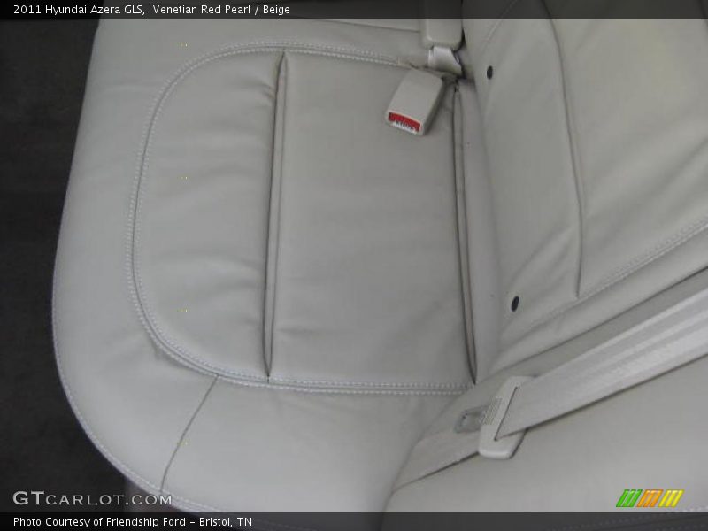  2011 Azera GLS Beige Interior