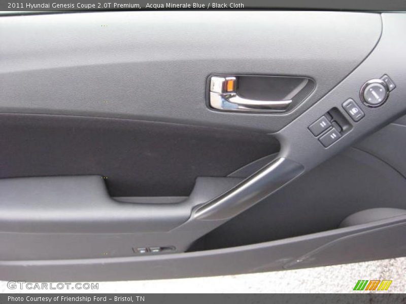 Acqua Minerale Blue / Black Cloth 2011 Hyundai Genesis Coupe 2.0T Premium