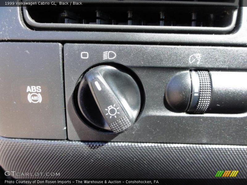 Controls of 1999 Cabrio GL