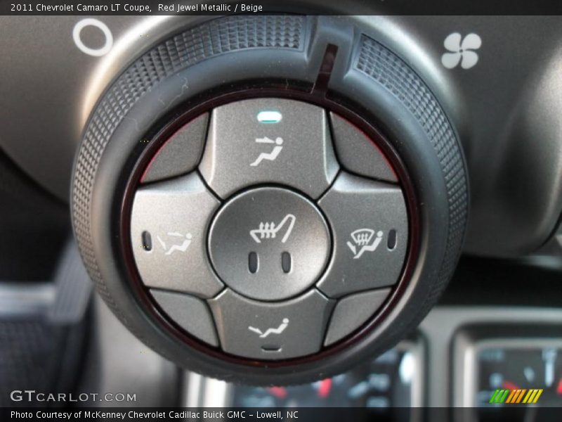 Controls of 2011 Camaro LT Coupe