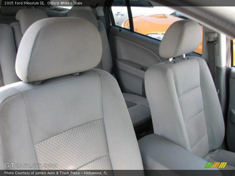 Oxford White / Shale 2005 Ford Freestyle SE