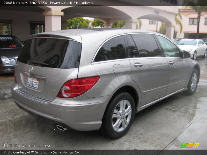 Pewter Metallic / Macadamia 2008 Mercedes-Benz R 350