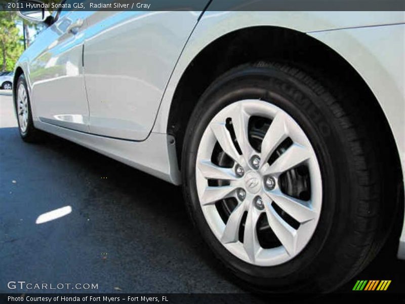 Radiant Silver / Gray 2011 Hyundai Sonata GLS