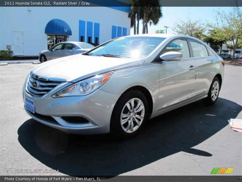 Radiant Silver / Gray 2011 Hyundai Sonata GLS
