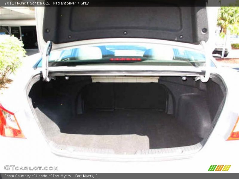 Radiant Silver / Gray 2011 Hyundai Sonata GLS