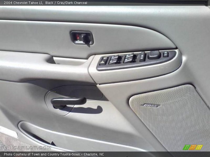 Black / Gray/Dark Charcoal 2004 Chevrolet Tahoe LS