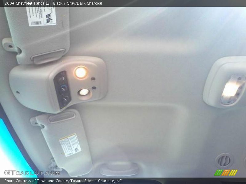 Black / Gray/Dark Charcoal 2004 Chevrolet Tahoe LS
