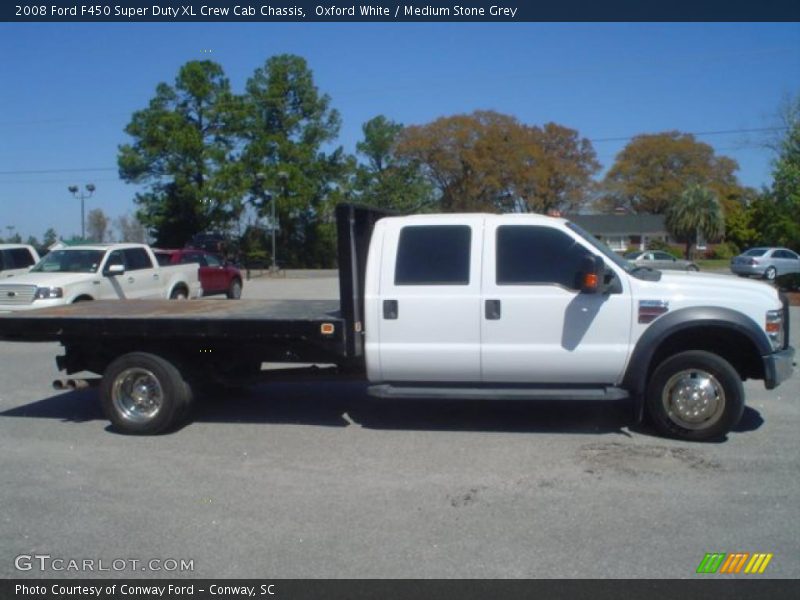 Oxford White / Medium Stone Grey 2008 Ford F450 Super Duty XL Crew Cab Chassis