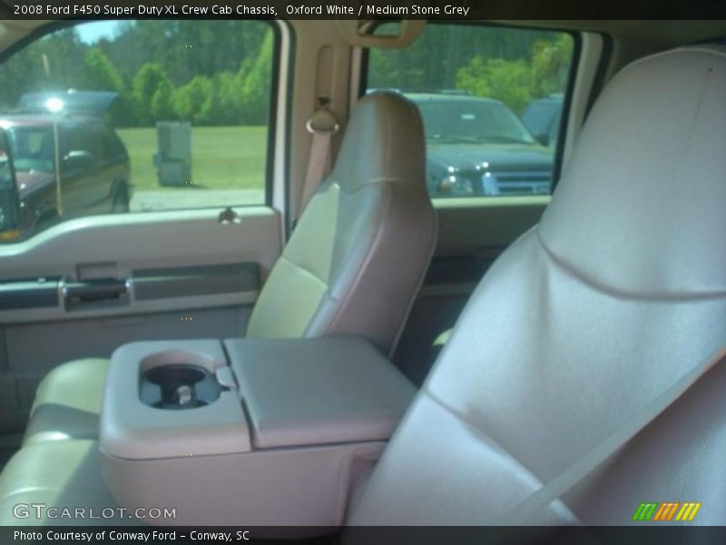 Oxford White / Medium Stone Grey 2008 Ford F450 Super Duty XL Crew Cab Chassis
