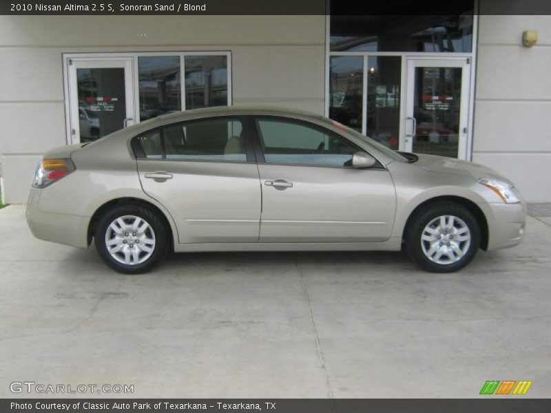 Sonoran Sand / Blond 2010 Nissan Altima 2.5 S