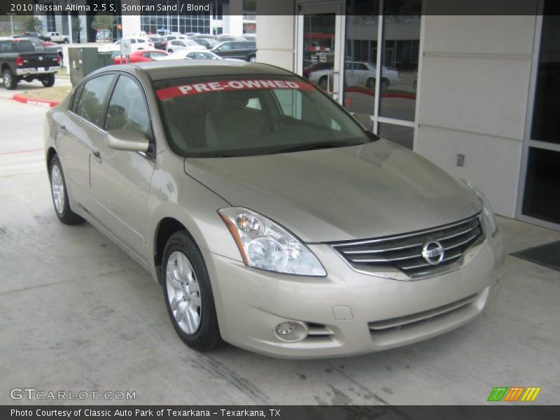 Sonoran Sand / Blond 2010 Nissan Altima 2.5 S