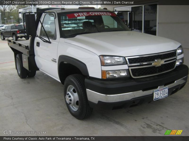 Summit White / Dark Charcoal 2007 Chevrolet Silverado 3500HD Classic Regular Cab Chassis