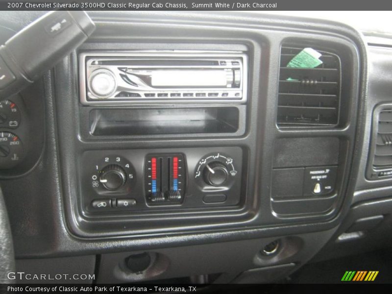 Summit White / Dark Charcoal 2007 Chevrolet Silverado 3500HD Classic Regular Cab Chassis