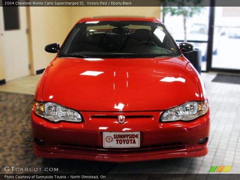 Victory Red / Ebony Black 2004 Chevrolet Monte Carlo Supercharged SS