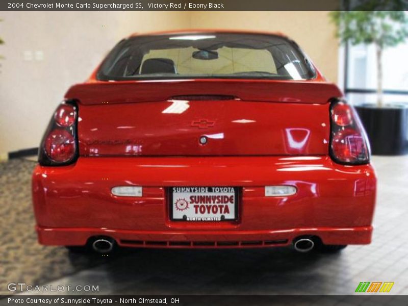 Victory Red / Ebony Black 2004 Chevrolet Monte Carlo Supercharged SS