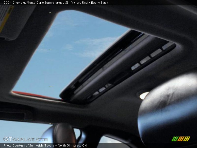 Victory Red / Ebony Black 2004 Chevrolet Monte Carlo Supercharged SS
