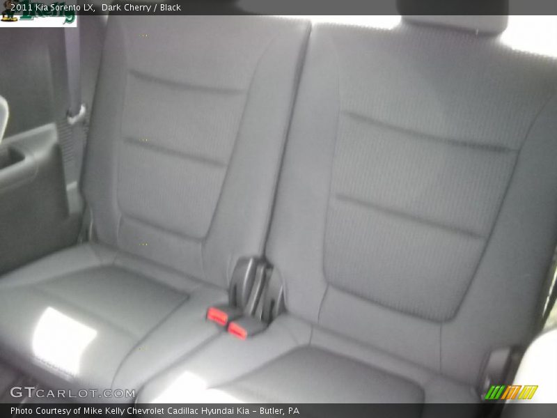 Dark Cherry / Black 2011 Kia Sorento LX