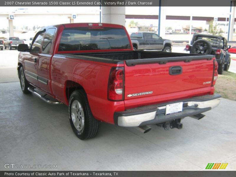 Victory Red / Dark Charcoal 2007 Chevrolet Silverado 1500 Classic LS Extended Cab