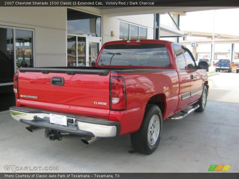 Victory Red / Dark Charcoal 2007 Chevrolet Silverado 1500 Classic LS Extended Cab