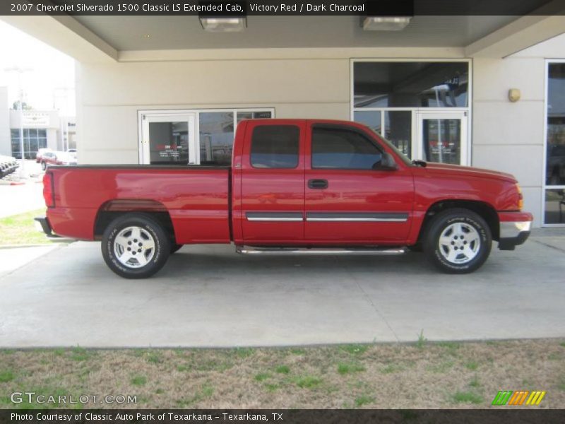 Victory Red / Dark Charcoal 2007 Chevrolet Silverado 1500 Classic LS Extended Cab