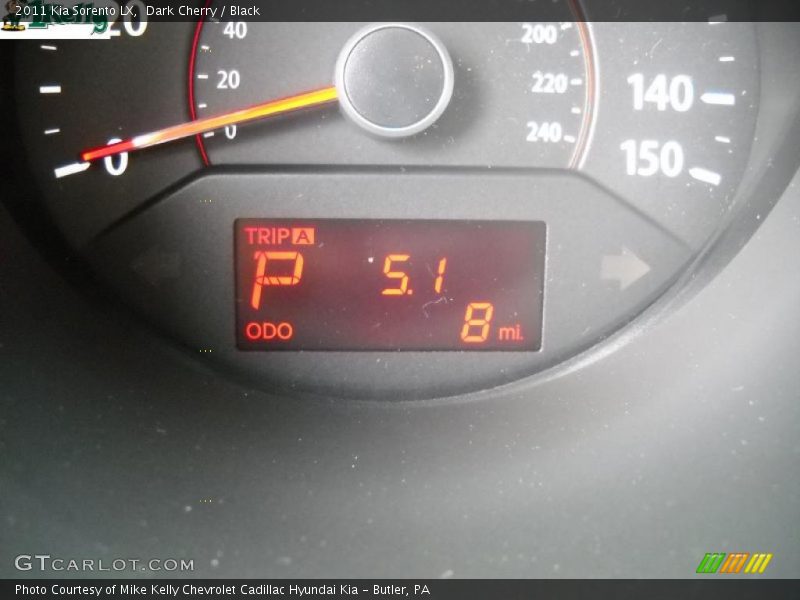 Dark Cherry / Black 2011 Kia Sorento LX
