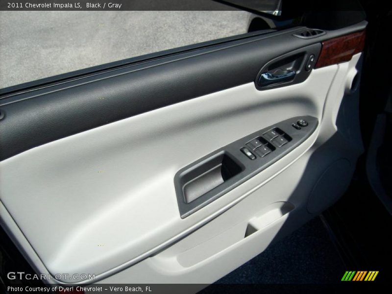 Black / Gray 2011 Chevrolet Impala LS