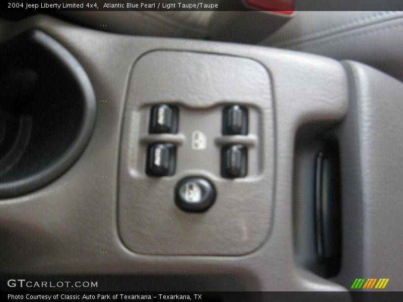 Atlantic Blue Pearl / Light Taupe/Taupe 2004 Jeep Liberty Limited 4x4
