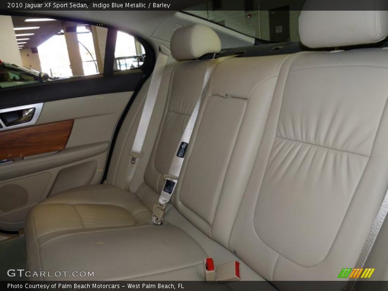 Indigo Blue Metallic / Barley 2010 Jaguar XF Sport Sedan