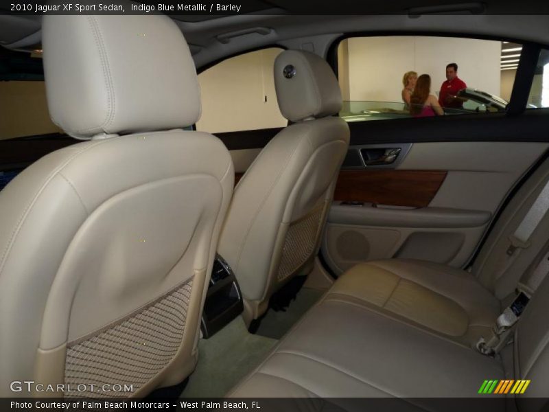Indigo Blue Metallic / Barley 2010 Jaguar XF Sport Sedan