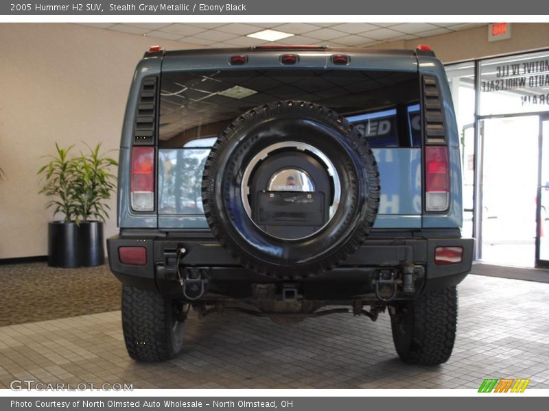 Stealth Gray Metallic / Ebony Black 2005 Hummer H2 SUV