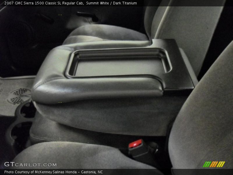 Summit White / Dark Titanium 2007 GMC Sierra 1500 Classic SL Regular Cab