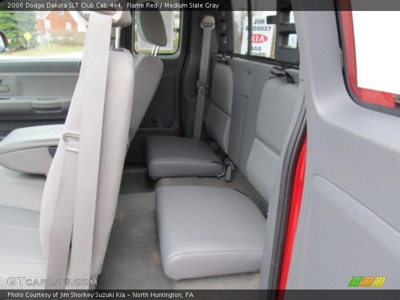 Flame Red / Medium Slate Gray 2006 Dodge Dakota SLT Club Cab 4x4