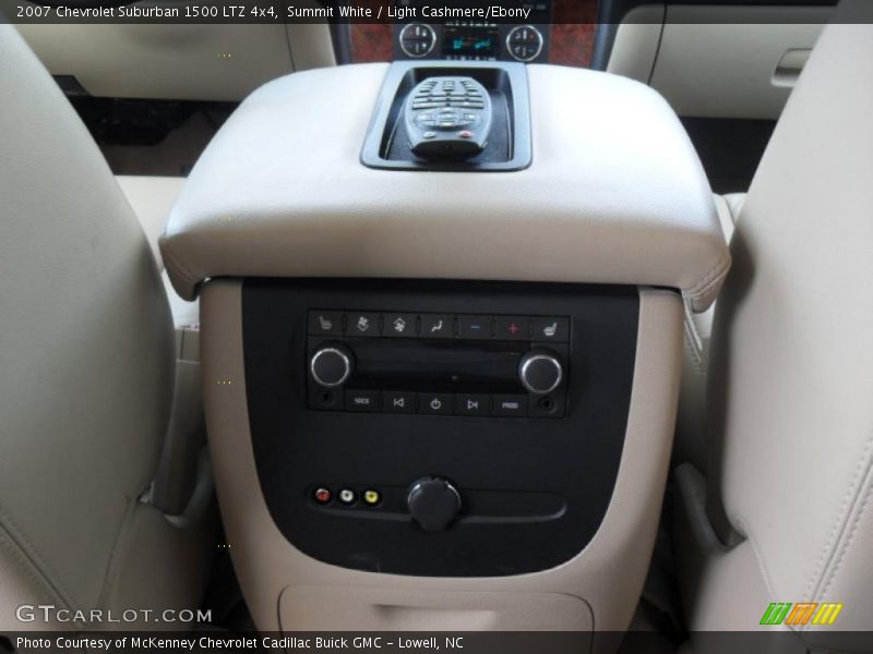 Summit White / Light Cashmere/Ebony 2007 Chevrolet Suburban 1500 LTZ 4x4