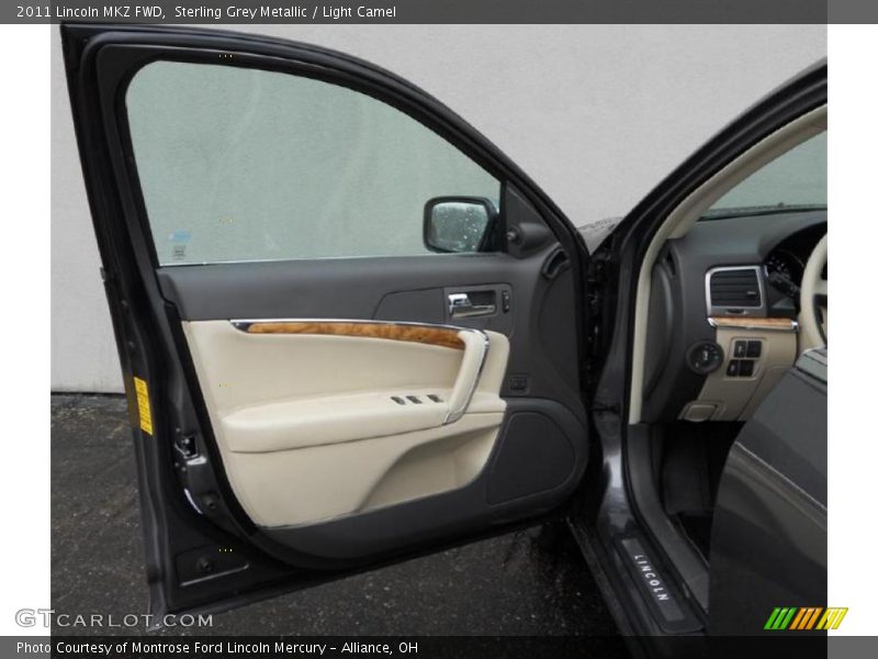 Sterling Grey Metallic / Light Camel 2011 Lincoln MKZ FWD
