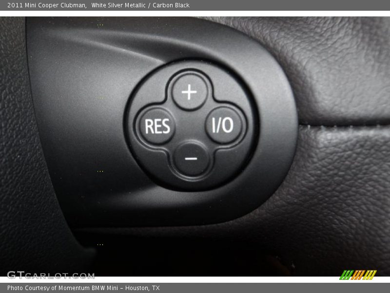 White Silver Metallic / Carbon Black 2011 Mini Cooper Clubman