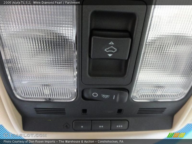 White Diamond Pearl / Parchment 2006 Acura TL 3.2