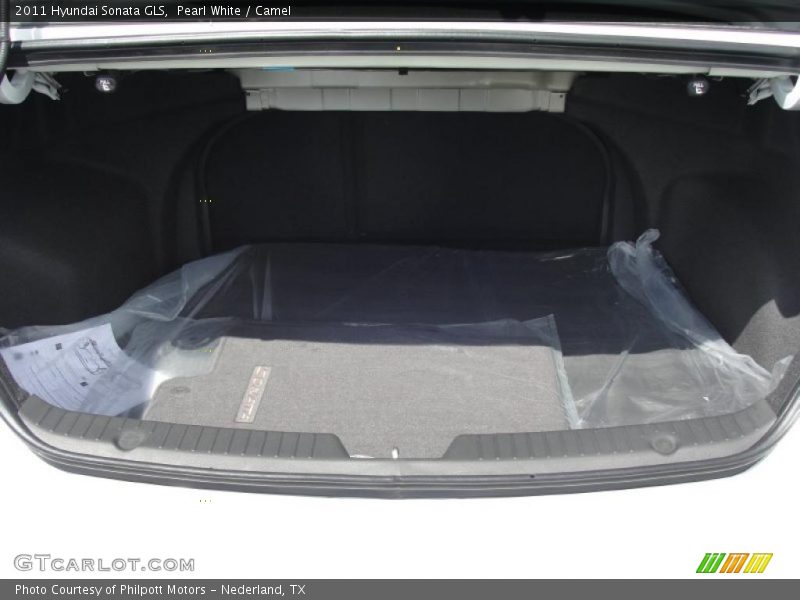 Pearl White / Camel 2011 Hyundai Sonata GLS