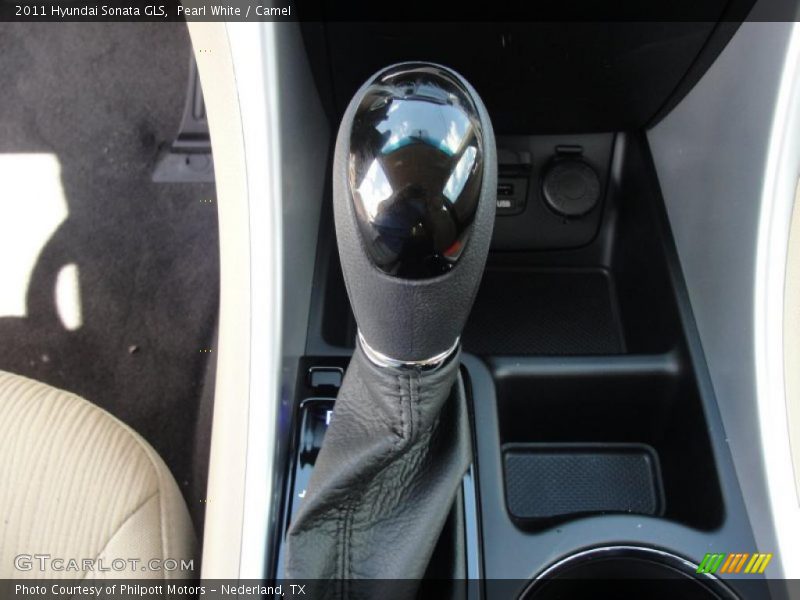 Pearl White / Camel 2011 Hyundai Sonata GLS