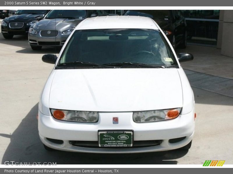 Bright White / Gray 2000 Saturn S Series SW2 Wagon