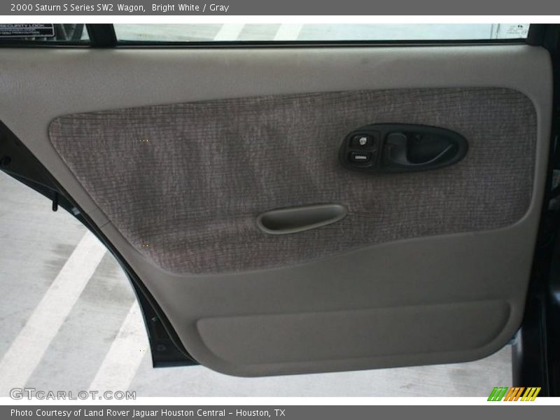 Bright White / Gray 2000 Saturn S Series SW2 Wagon